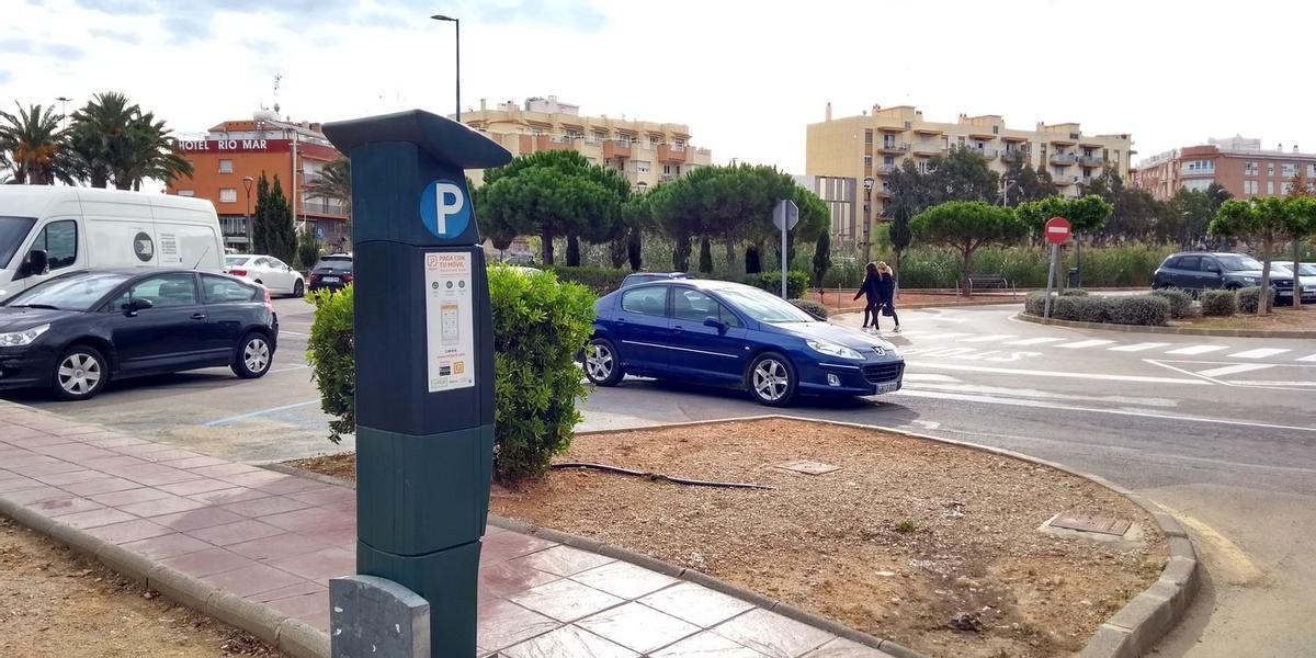 Los parquímetros de Peñíscola se modernizarán con el nuevo contrato de estacionamiento bajo control horario.