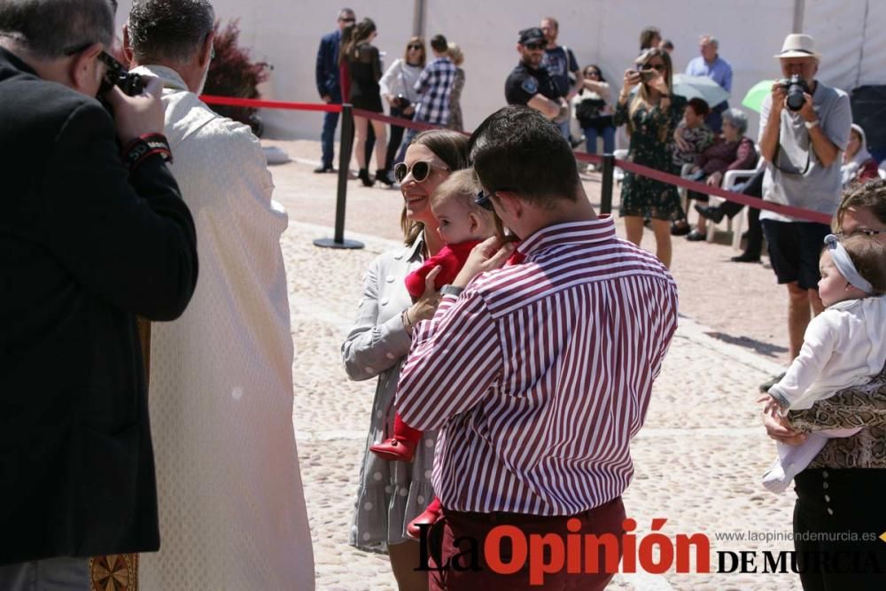 Ofrenda de flores en Caravaca: imposición de cruce