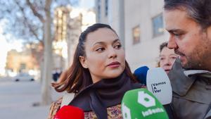 La actriz Elisa Mouilaá llega a los juzgados para declarar en el caso Íñigo Errejón