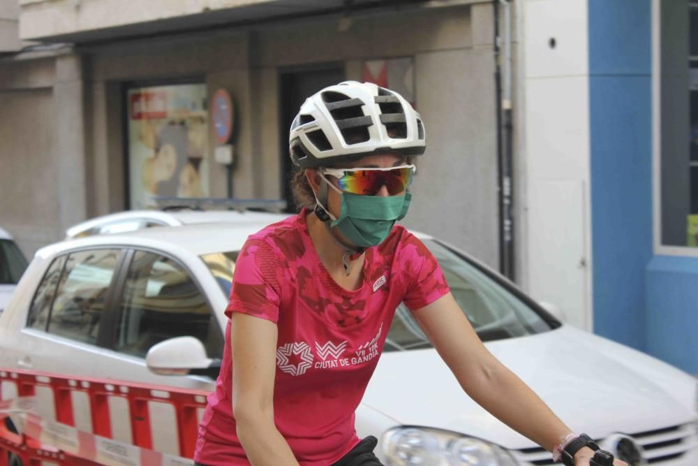 Cadena ciclista organizada en Ontinyent en el Día Mundial de la Bici