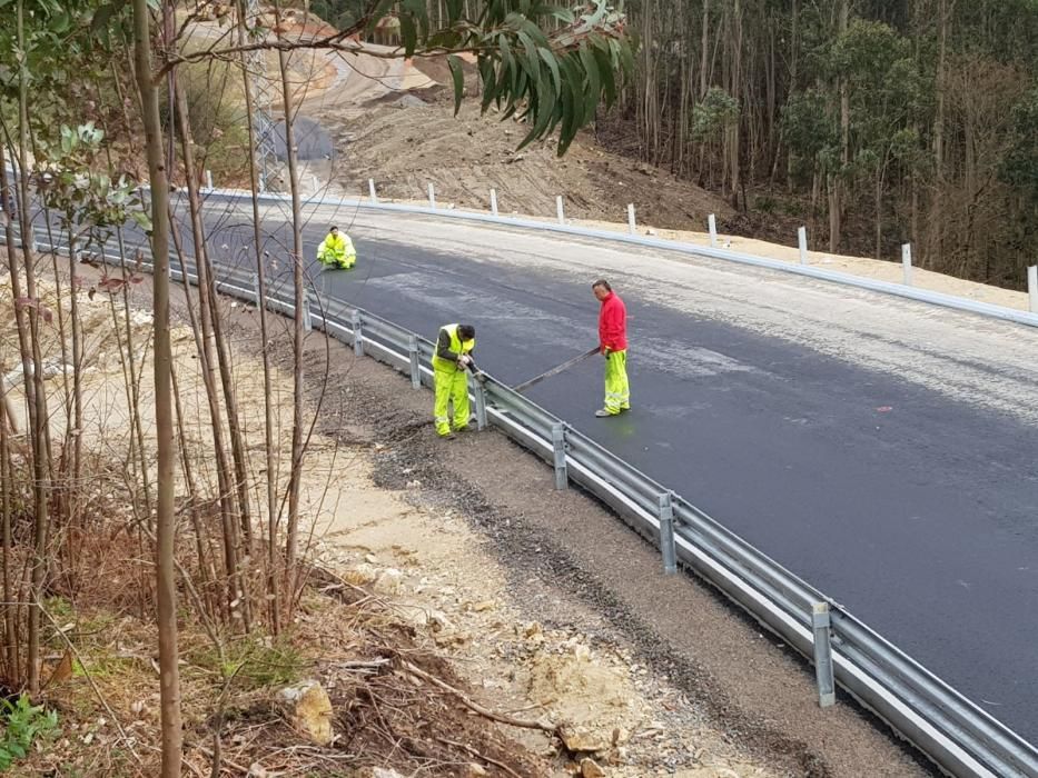 Las obras en el Corredor de O Morrazo // Gustavo Santos