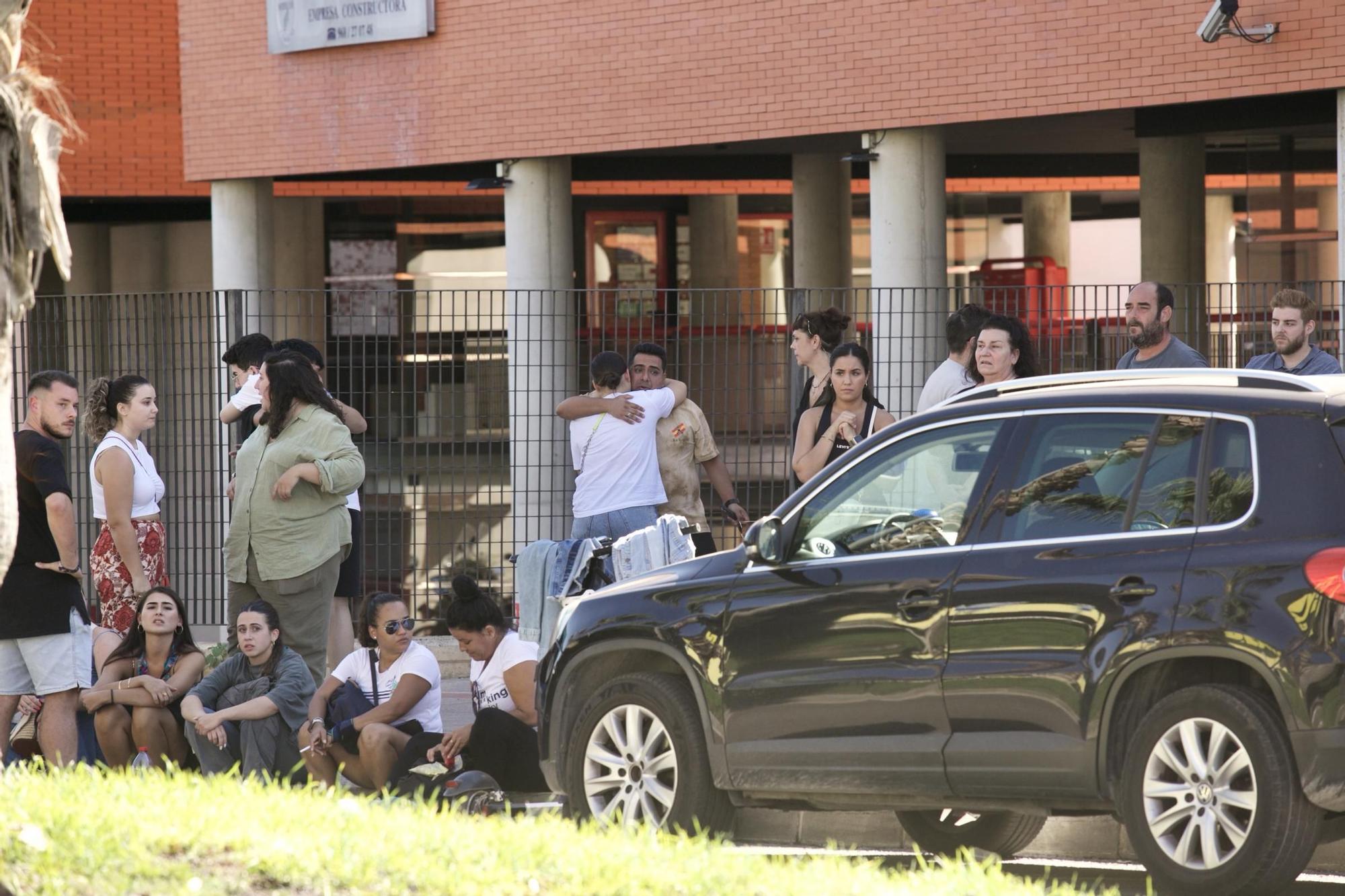 Las imágenes de la zona de ocio de Atalayas tras el incendio en dos discotecas