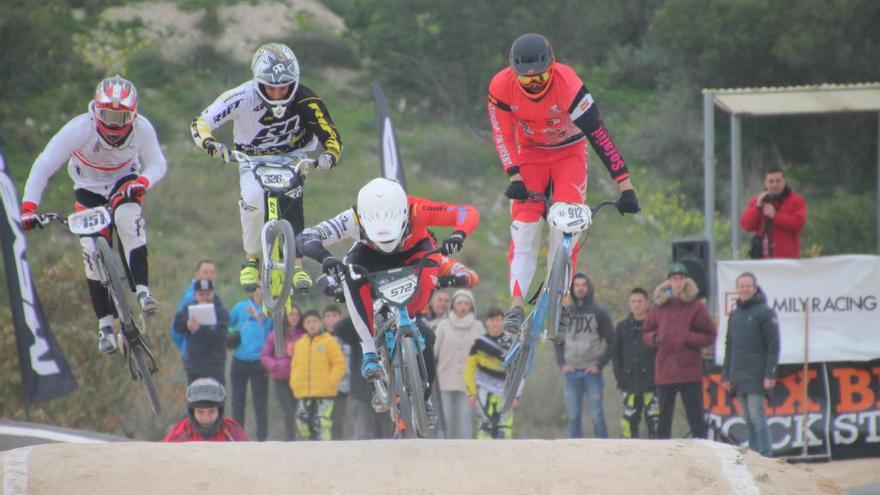 San Vicente acoge este fin de semana la final nacional de la Copa de BMX