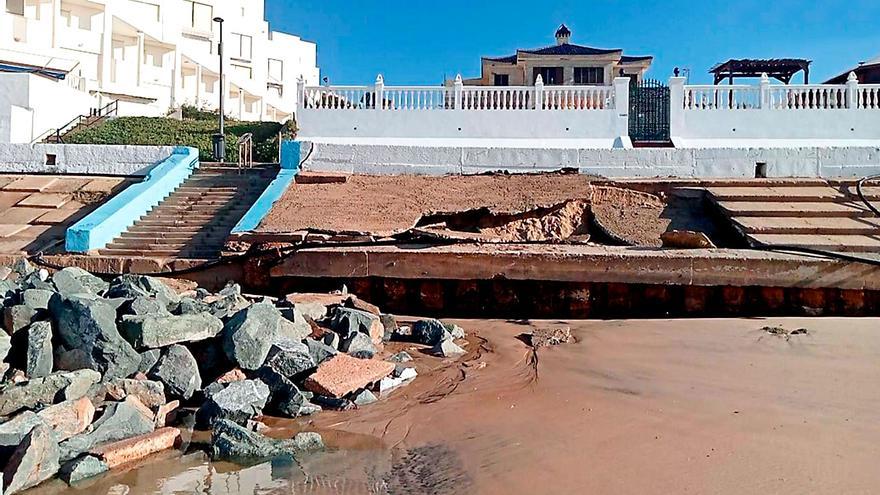 Así es el plan para regenerar Matalascañas: remodelación de nueve espigones y 700.000 metros cúbicos de arena