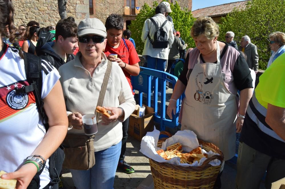 Els berguedans renoven el vot de poble i pugen a Queralt per celebrar Sant Marc