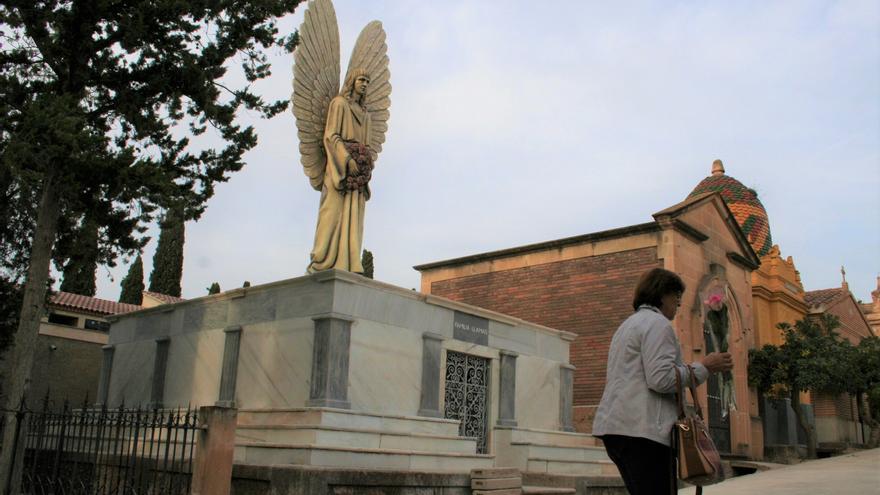 Los panteones de Lorca podrán visitarse en compañía de guías especializados