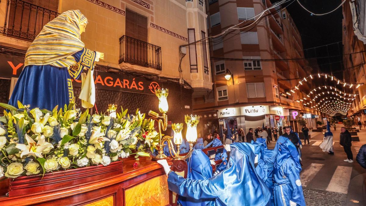 Encuentro de la Verónica y el Nazareno en Elda