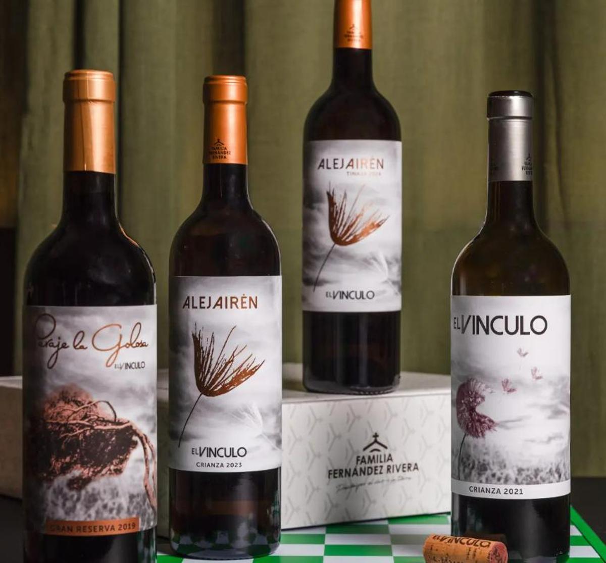 Desde el corazón de La Mancha nace este pack que reúne cuatro vinos de una misma bodega y una misma forma de entender las cosas: respeto por el origen, tiempo y autenticidad.