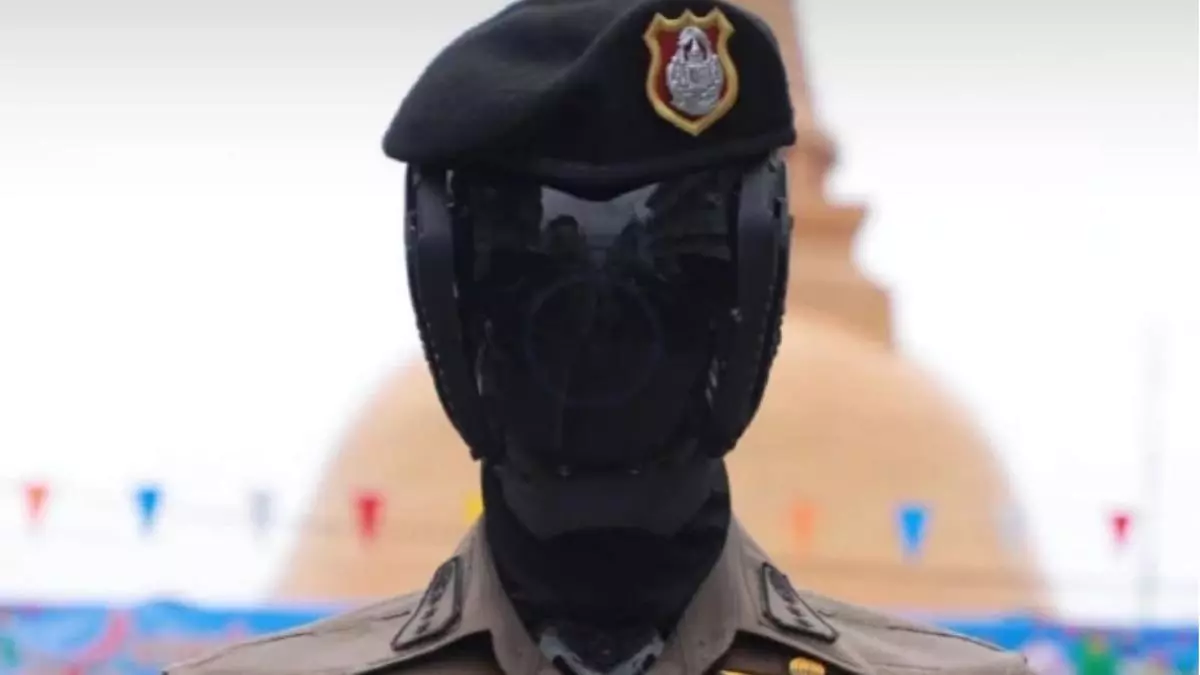 Tailandia presenta el primer robot policial con IA