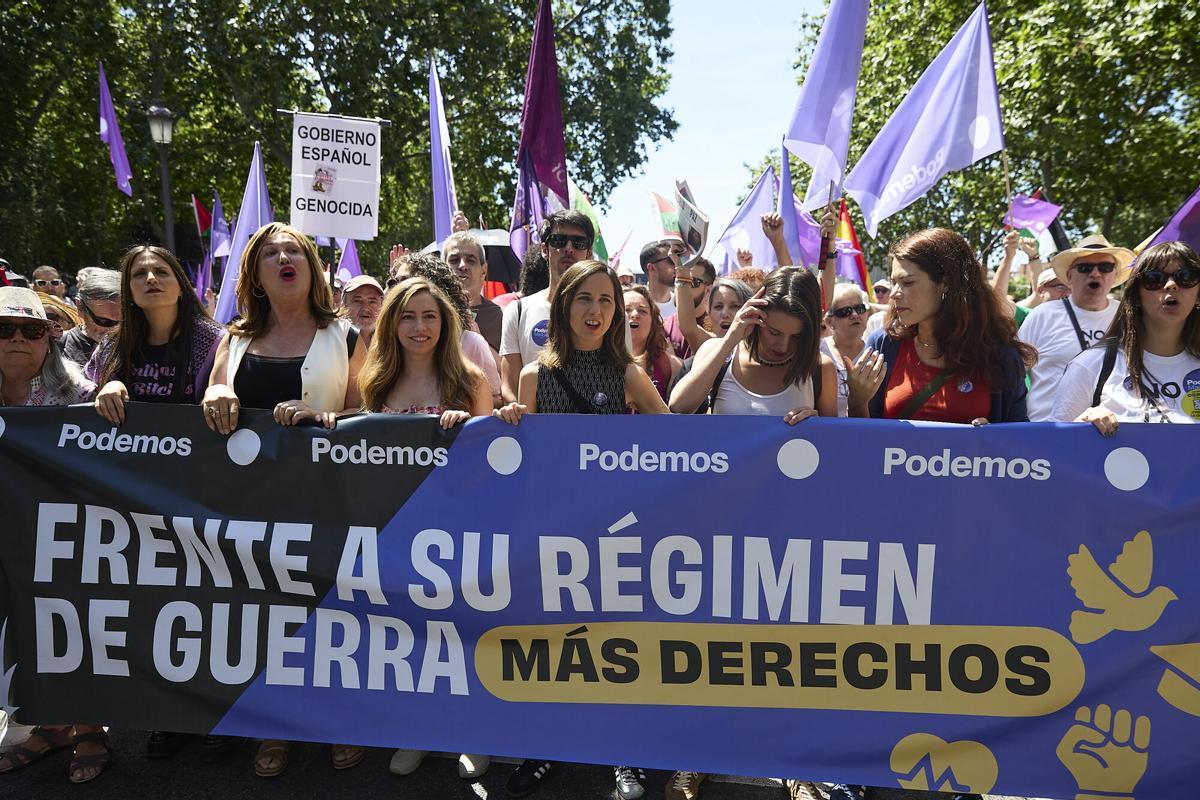 Cientos de personas se manifiestan en Madrid contra el rearme y la militarización