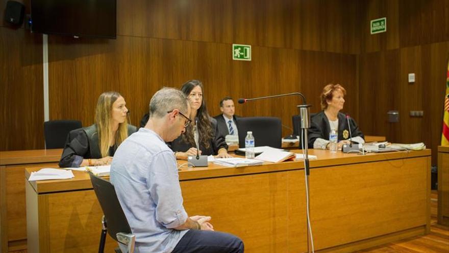 «Sacó la pistola y me apuntó a la cabeza, yo me asusté mucho»