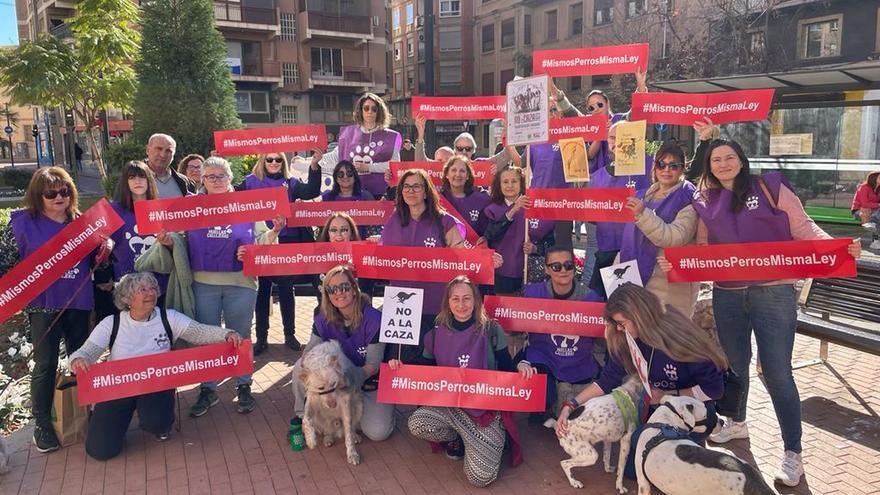 1.000 personas piden el fin de la caza en Castelló