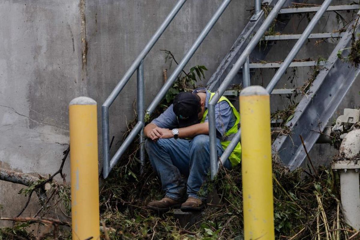 Las inundaciones en Texas dejan ya más de 50 víctimas mortales, entre ellas 15 niños