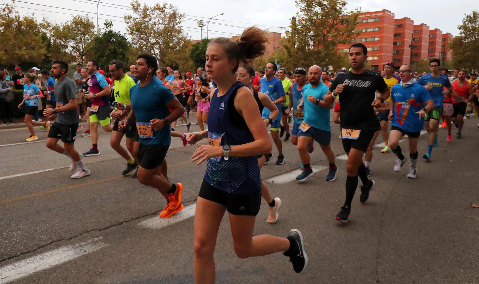 Media Maratón Valencia 2022: Salida y Meta | Busca tu foto