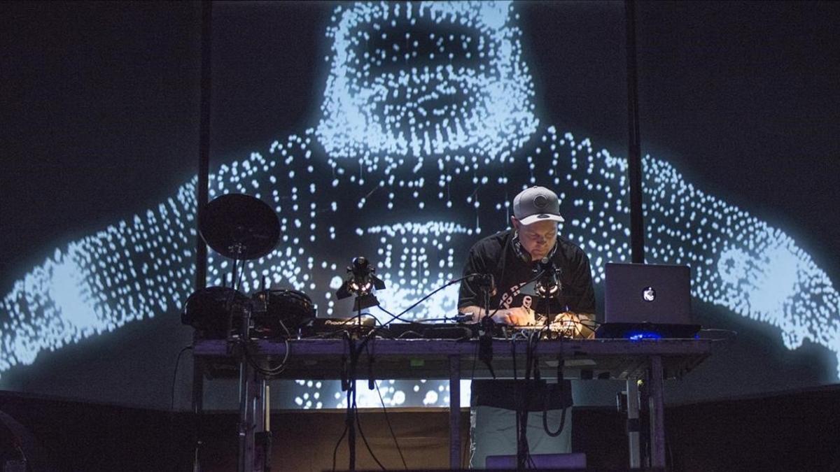 Un momento de la actuación de DJ Shadow en SonarClub.