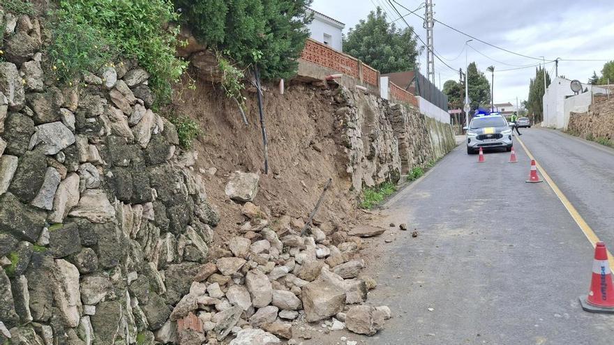 Cae otro muro en la entrada a Xàbia desde Jesús Pobre