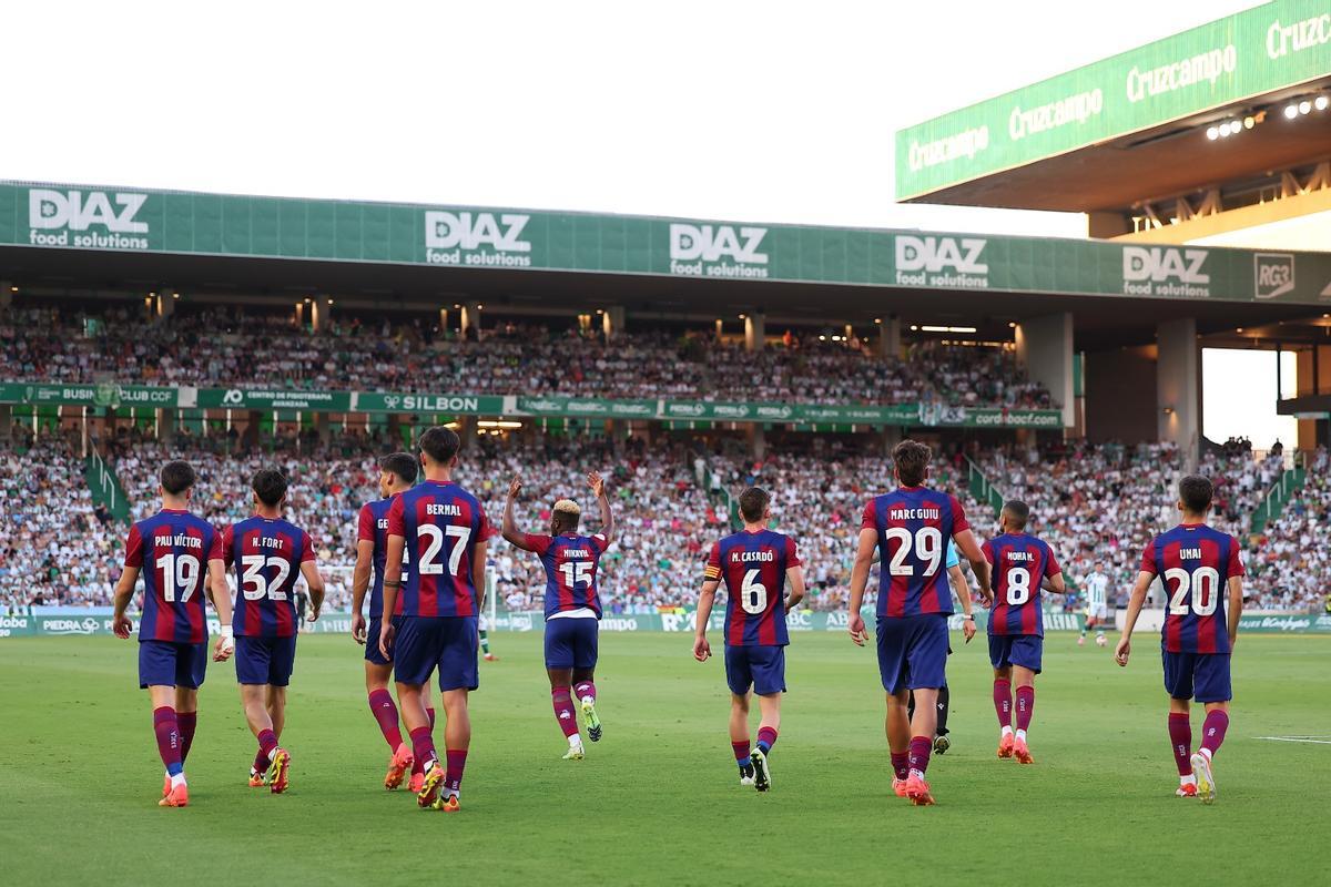 Córdoba - Barça Atlétic, el partido del playoff de ascenso a Segunda división, en imágenes.