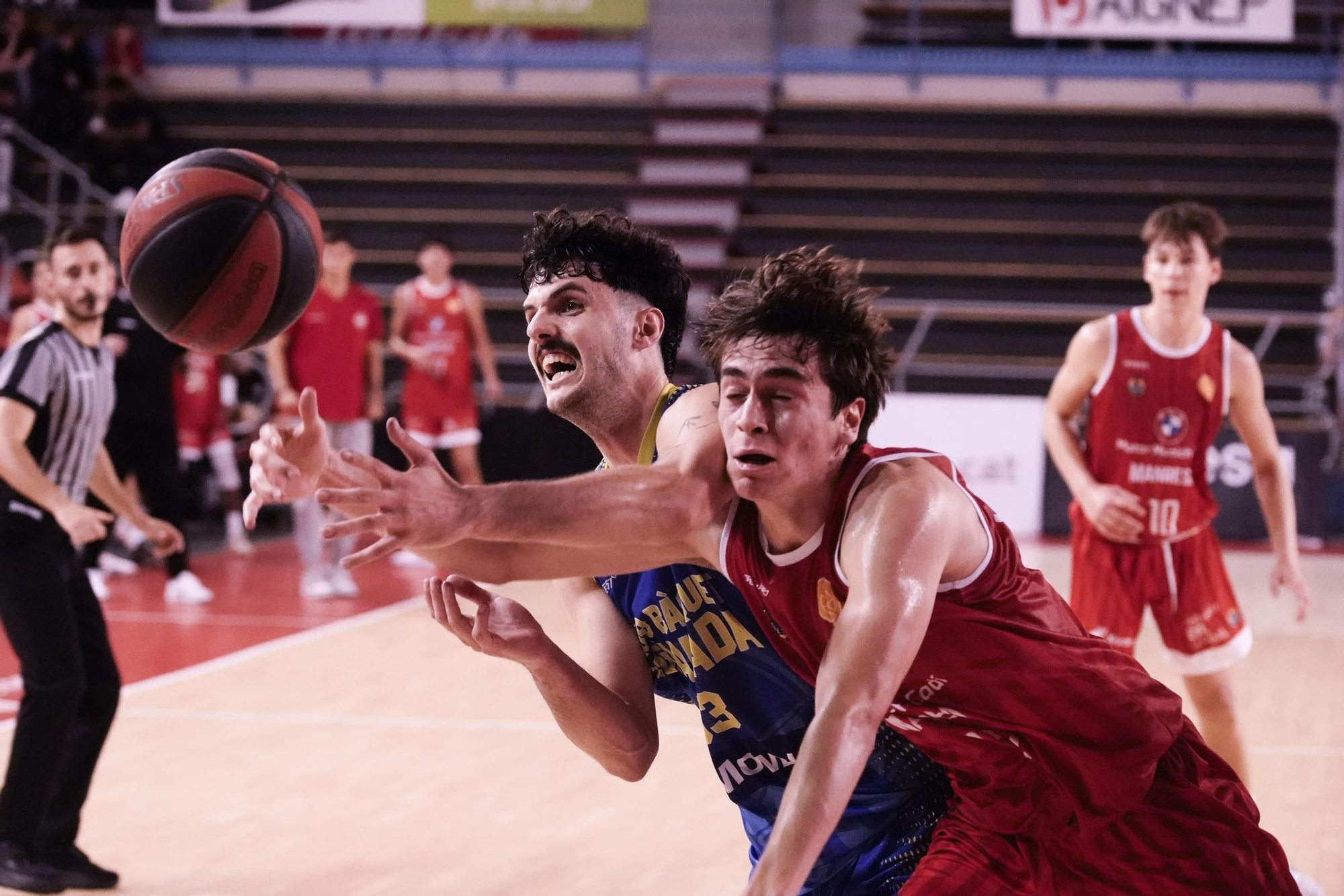 Totes les imatges del Bàsquet Manresa B - Cadí