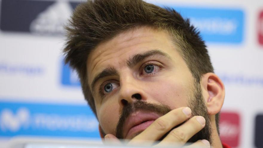 Gerard Piqué en una rueda de prensa // Agencias