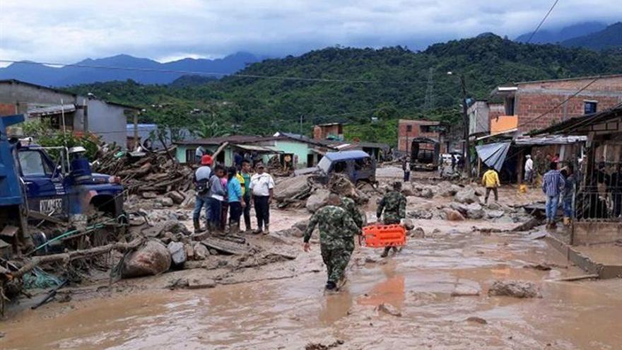 Una avalancha provoca 92 muertos y 212 heridos en el sur de Colombia