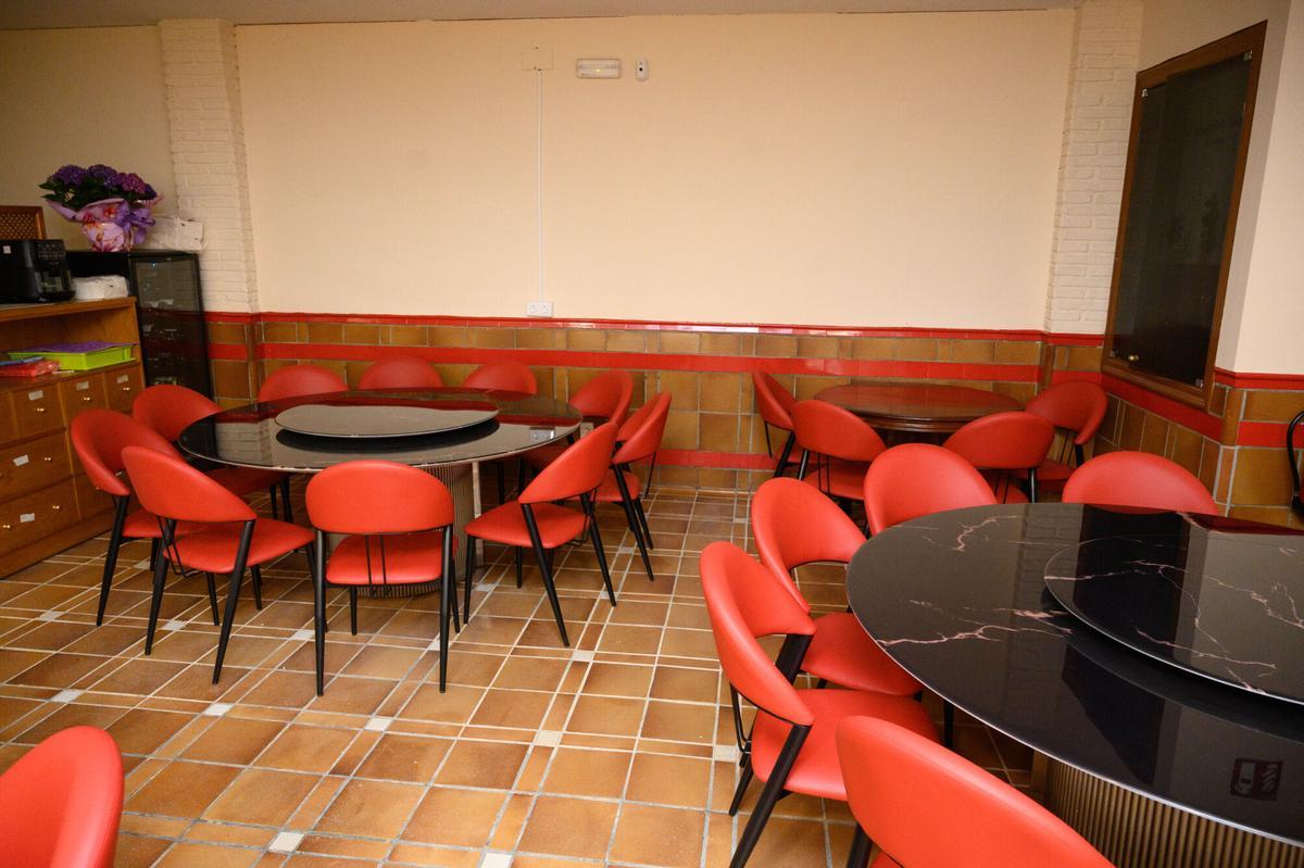 En imágenes | El Centro Asturiano de Zaragoza celebra su aniversario y el relevo en su emblemático restaurante En imágenes | El Centro Asturiano de Zaragoza celebra su aniversario y el relevo en su emblemático restaurante