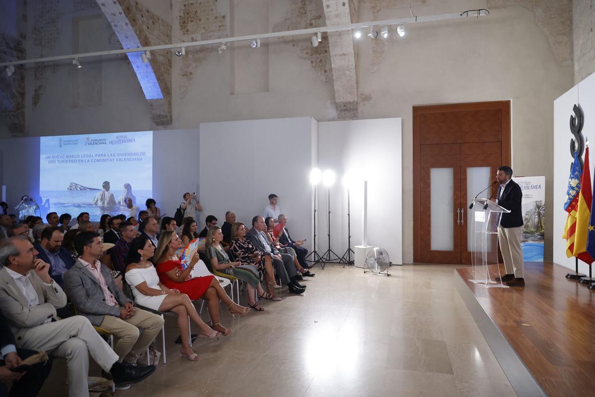 Mazón, durante la presentación del nuevo decreto ley.