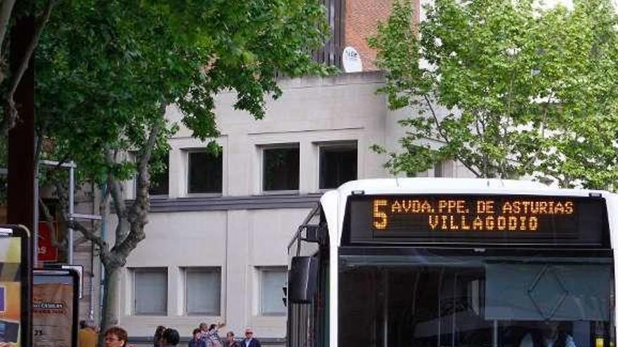 La empresa del bus urbano reclamó 230.000 euros.