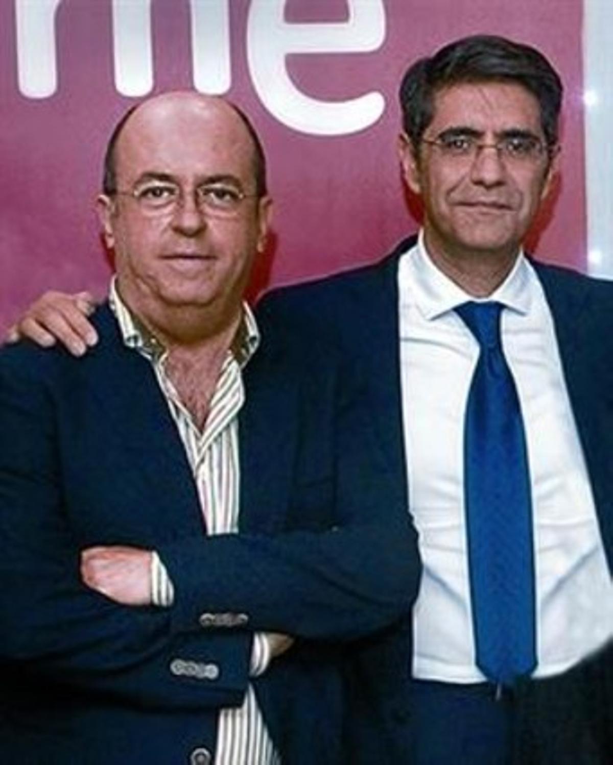 Manolo HH (’El día menos pensado’) i Manuel Ventero (director de RNE).