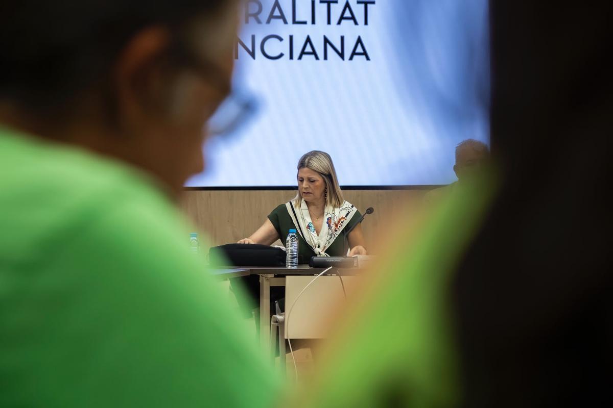 La consellera Ortí en la reunión de este jueves