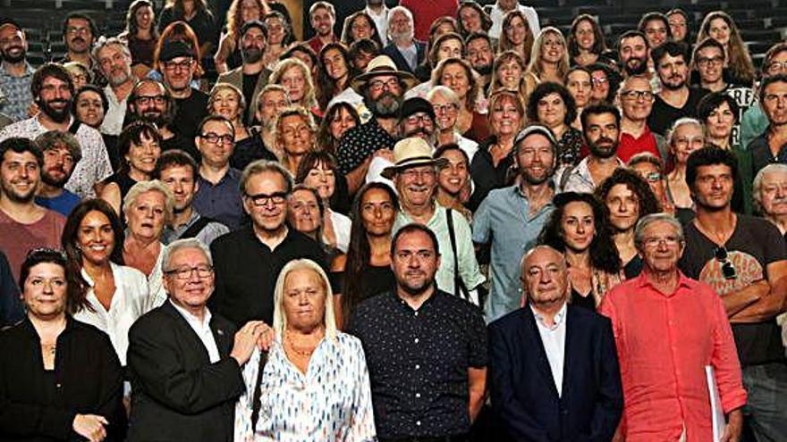 Directors i actors, ahir, en la presentació de la nova temporada teatral del Grup Focus