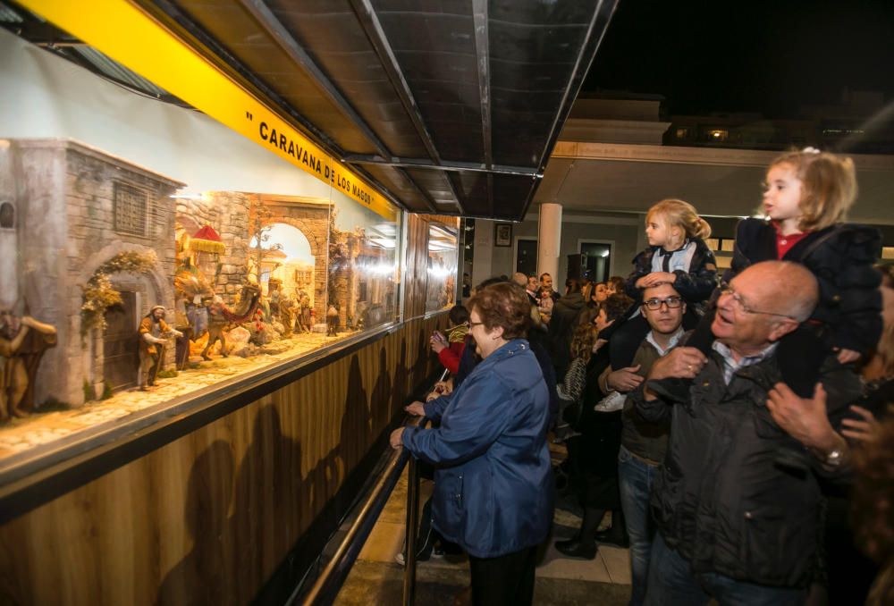 El Ayuntamiento aprovecha el arranque de los actos de «Camí de Nadal» para inaugurar el edificio rehabilitado de la antigua estación de autobuses