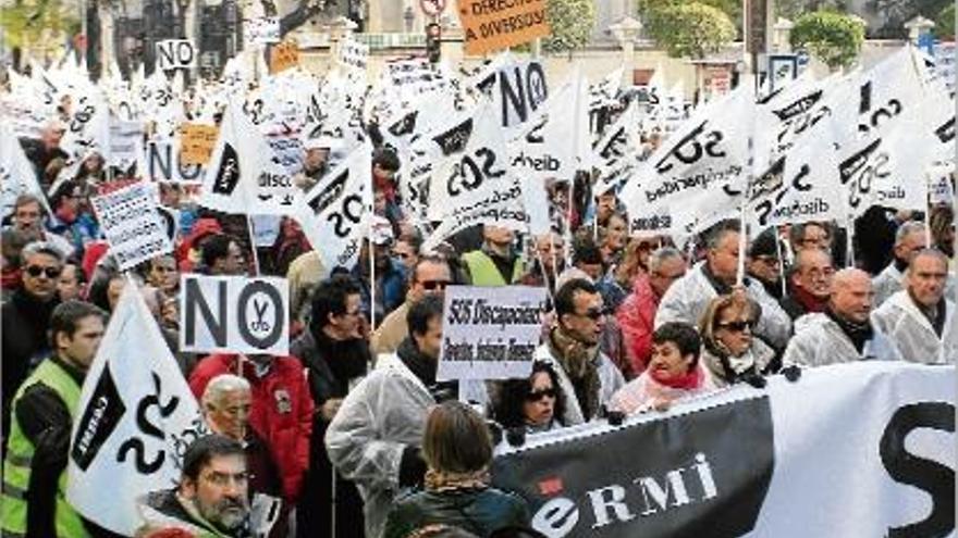 Madrid Milers de persones es manifesten pels drets dels discapacitats