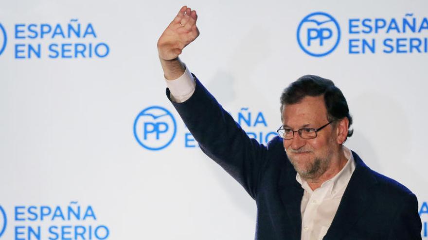 Rajoy amb majoria simple, gran coalició o pacte d&#039;esquerres plural
