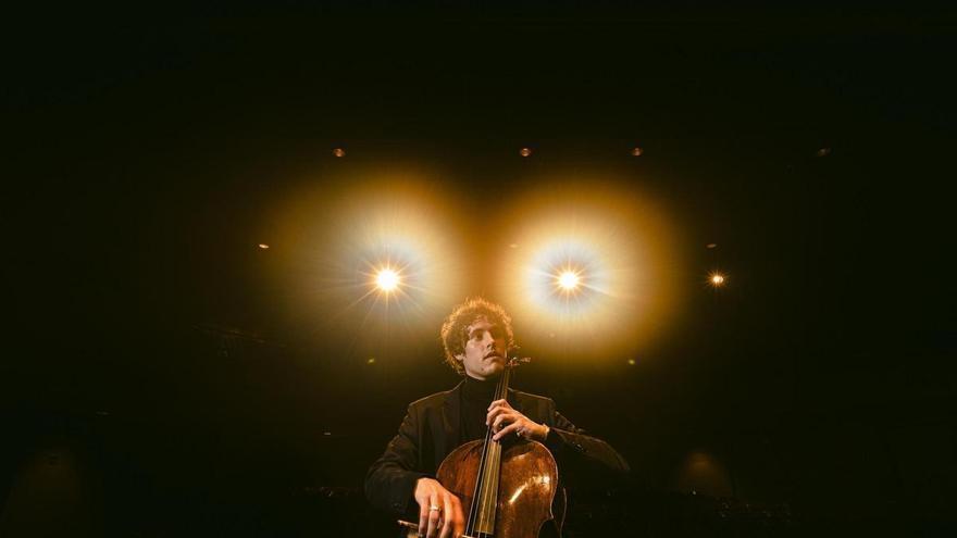 Carlos Vesperinas convierte la memoria en música en la presentación de su disco ‘Aragón 80’