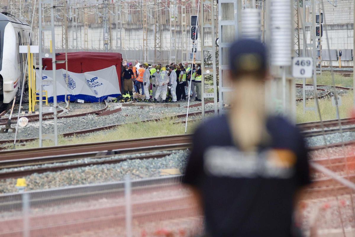 Hallan el cuerpo sin vida de Álvaro Prieto entre dos trenes en Sevilla
