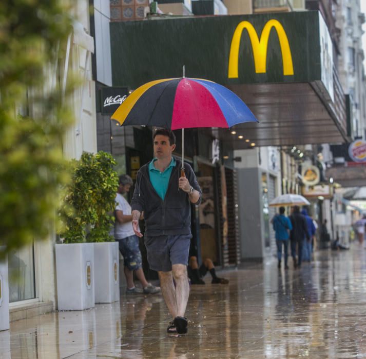 La gota fría causa inundaciones en la ciudad de Alicante