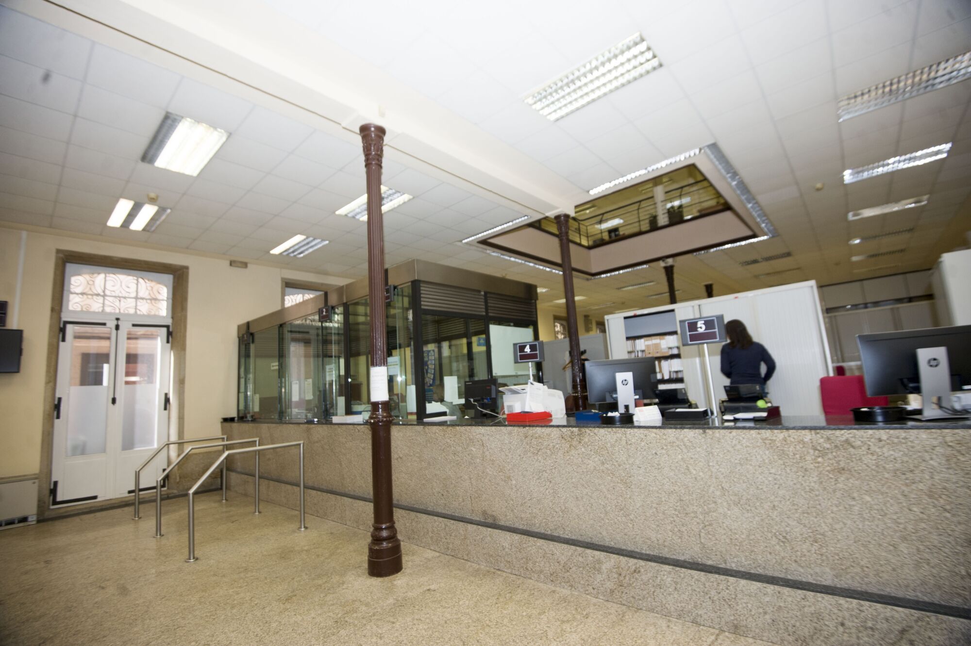 Oficina de recaudación del Concello de A Coruña.