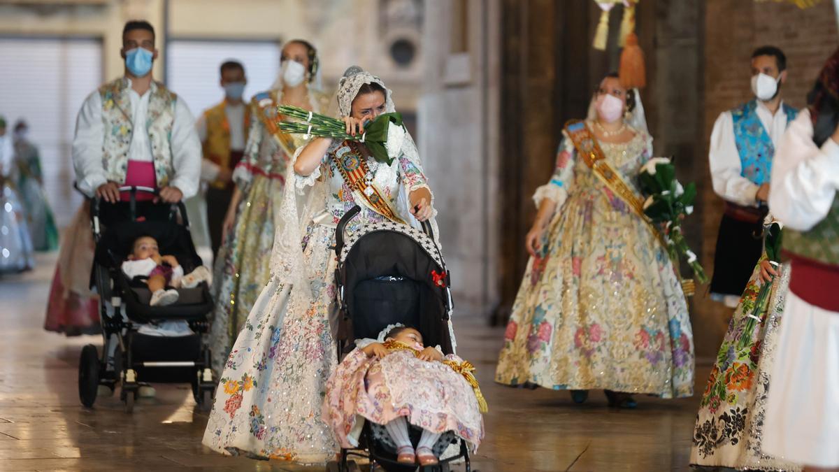 Búscate en el primer día de Ofrenda por las calles del Mar y Avellanas entre las 21:00 y 22:00 horas