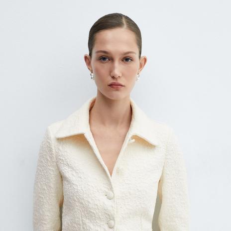 Los mejores looks de oficina que podemos conseguir en Mango Outlet a precios increíbles