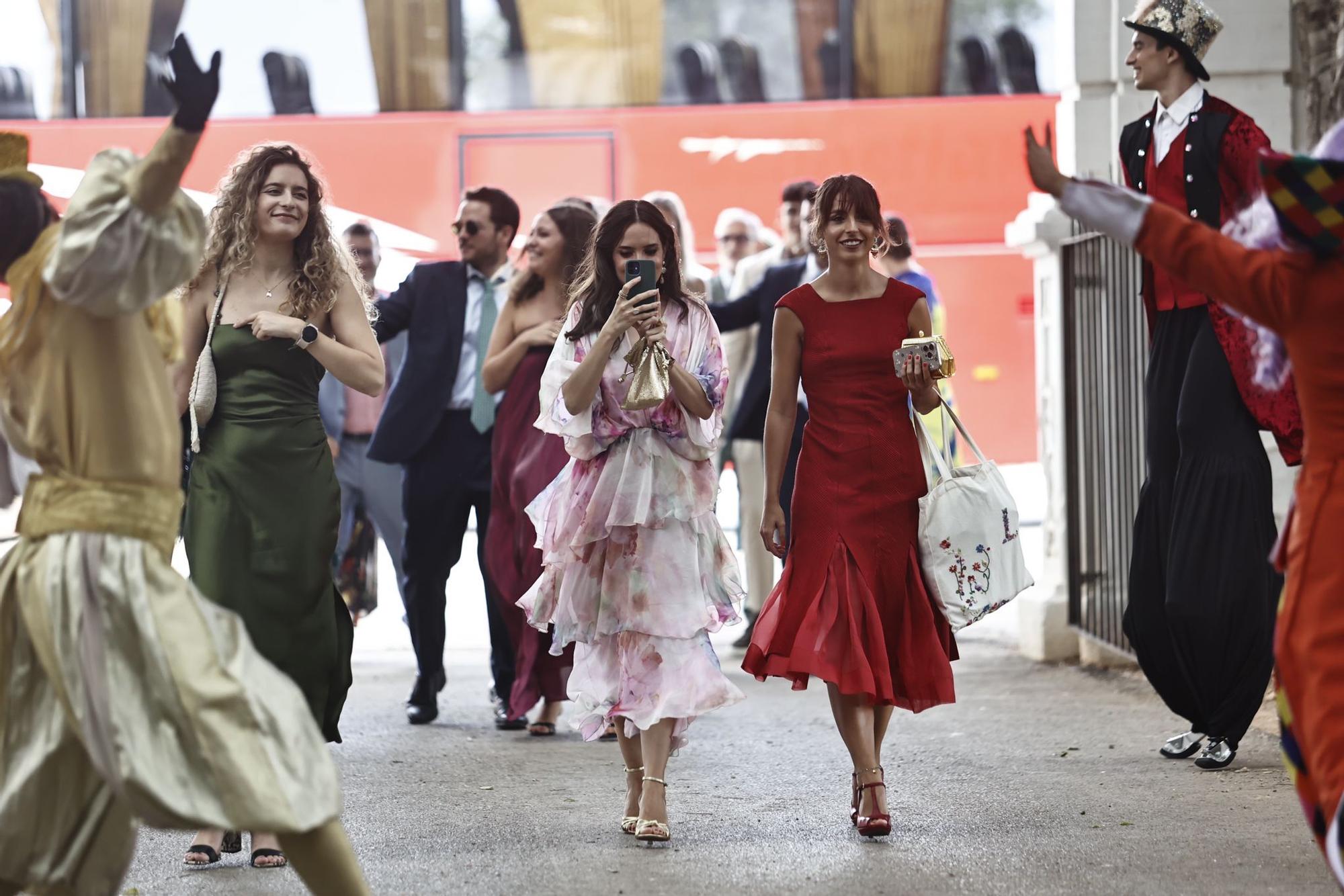 Boda de Nuria Llopis: la alfombra roja