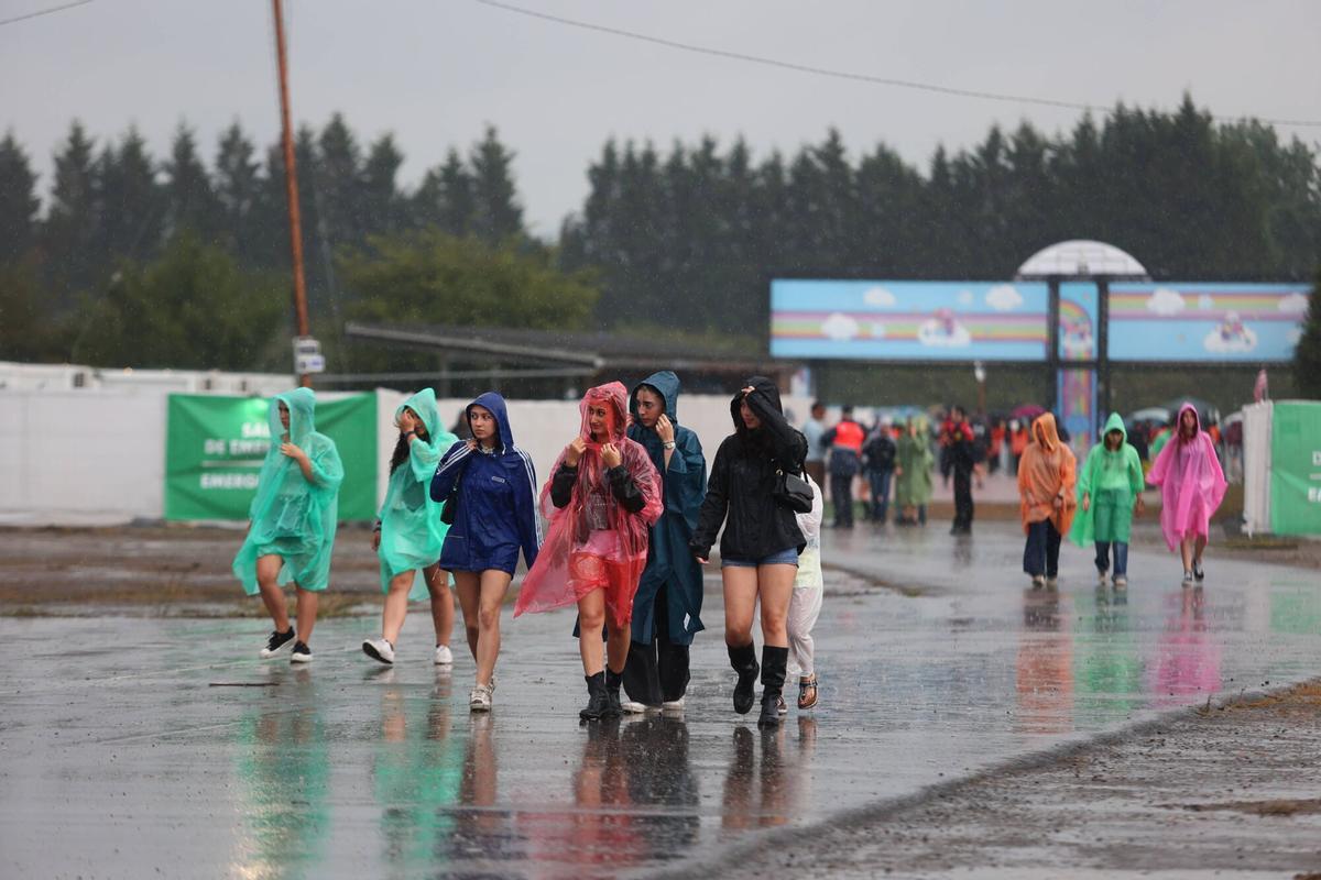 Arranca el Boombastic contra viento y marea: las fotos de la primera jornada del festival
