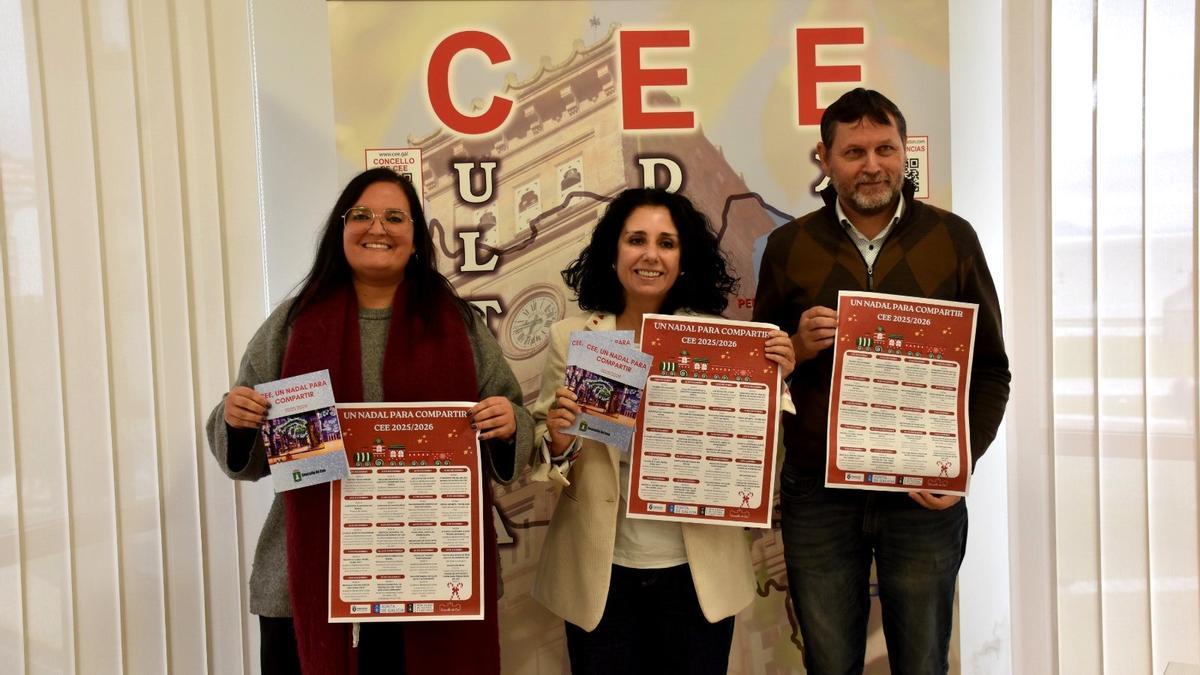 Luisa Rodríguez, izquierda, Margot Lamela y Víctor Castiñeira presentando la programación.