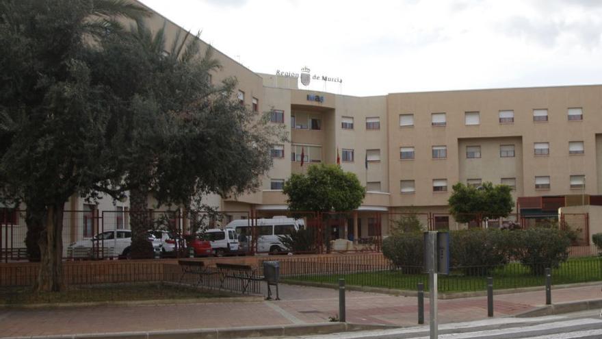 Investigan un brote de sarna en la residencia de San Basilio de Murcia