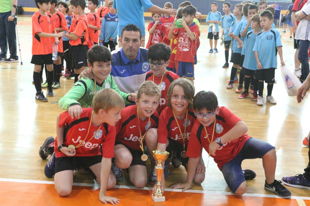 Entrega de trofeos del Torneo de La Amistad