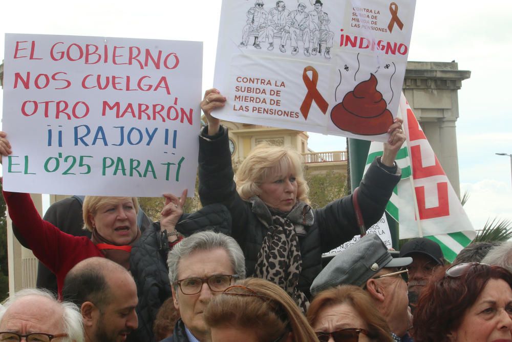 Concentración en Málaga por unas pensiones "dignas"