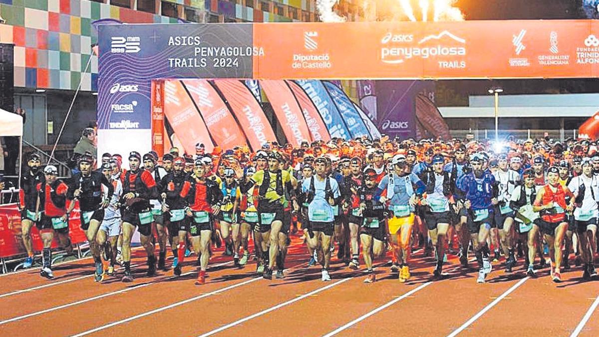 La salida de la Asics Penyagolosa Trails.