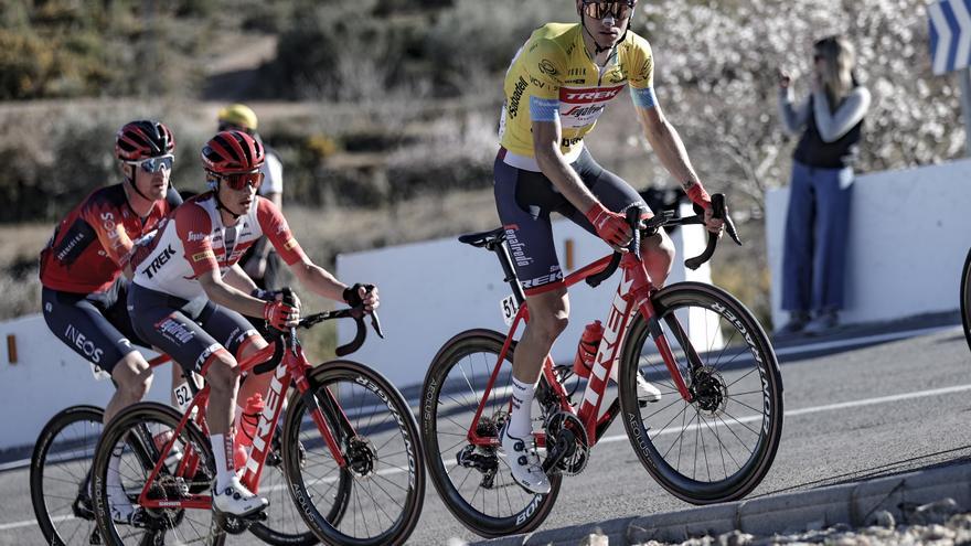 Ciclismo: Geoghegan Hart gana la etapa reina entre Burriana y Altura, donde Ciccone defiende el amarillo