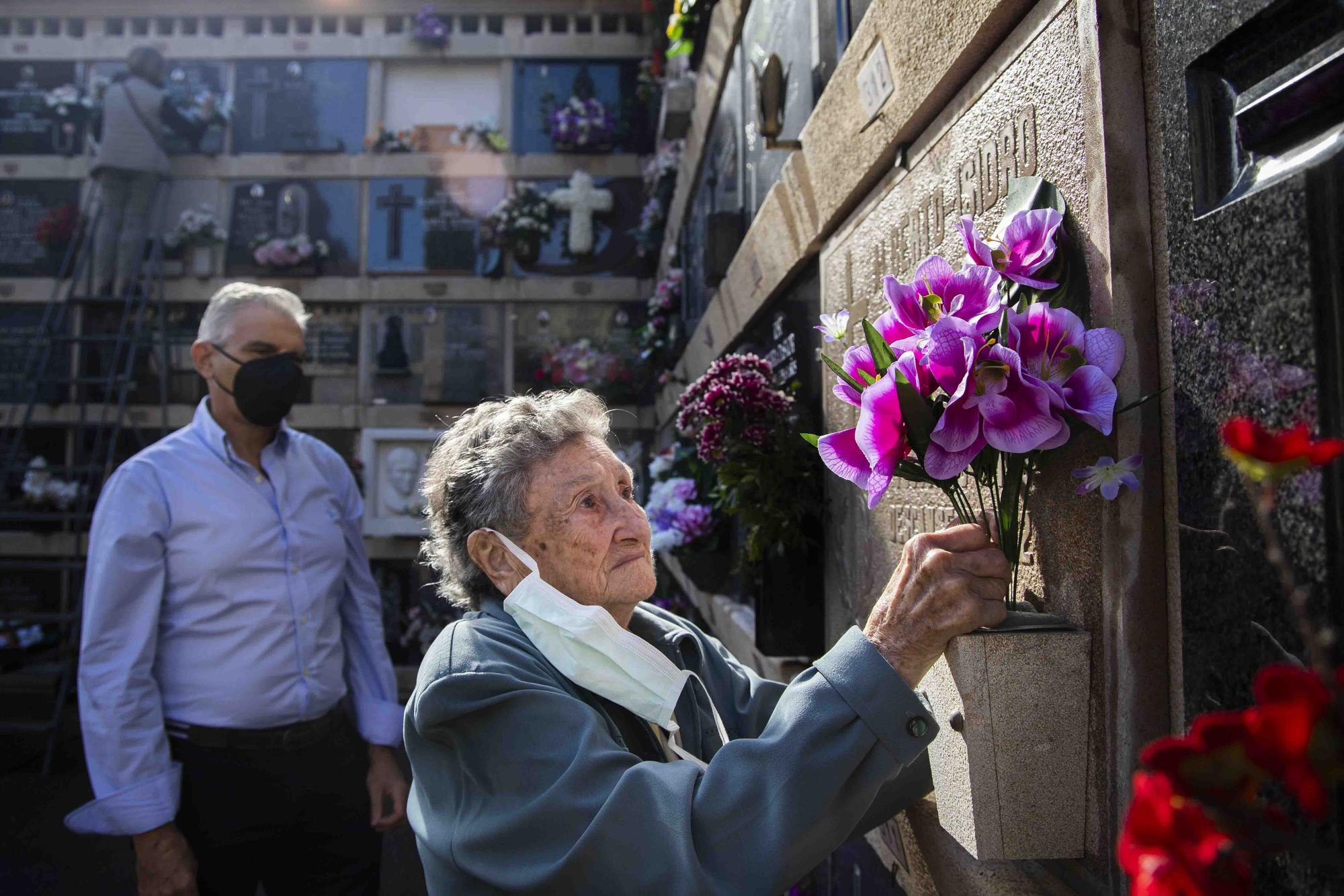 Así ha sido Todos los Santos en el Cementerio General