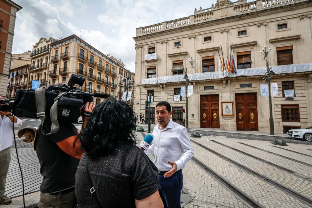 El club de fans de Camilo Sesto lamenta la muerte de su ídolo.