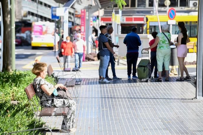 COLAS PARA ADQUIRIR EL BONO DE GUAGUA